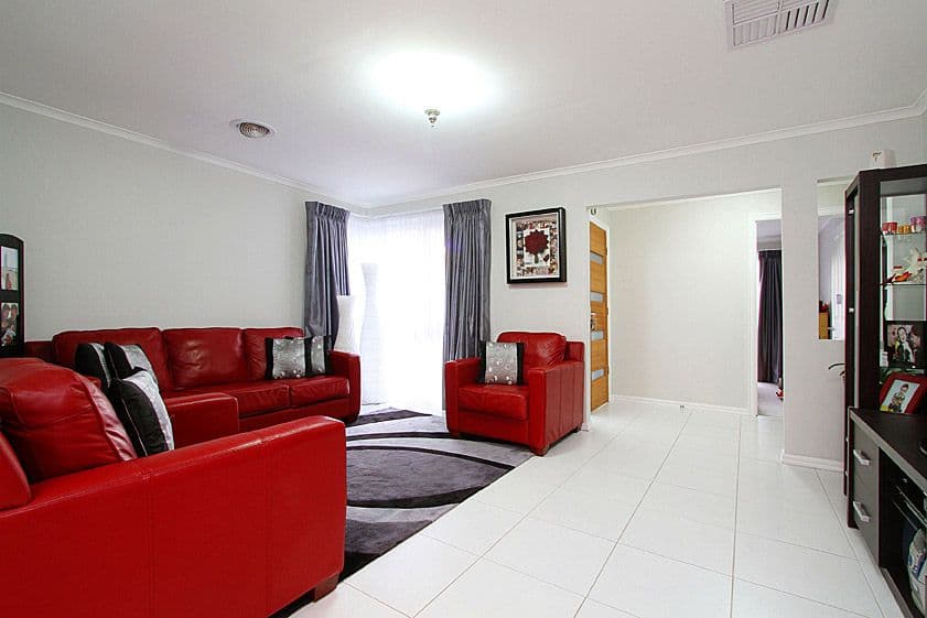 15 Malua Crescent, MILL PARK VIC 3082, Mill Park - Thumbnail 5