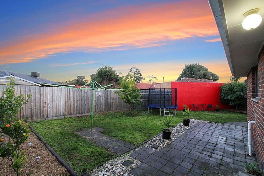 15 Malua Crescent, MILL PARK VIC 3082, Mill Park - Thumbnail 8