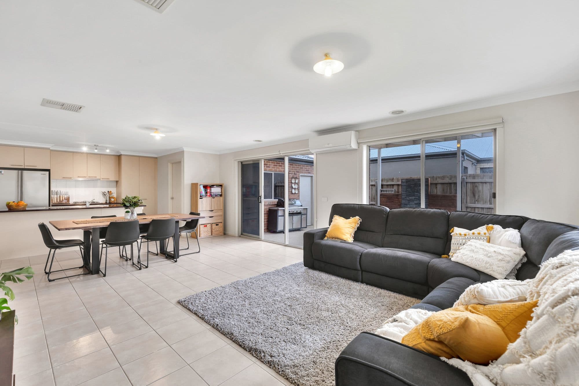 164 Riversdale Drive, Tarneit VIC 3029, Tarneit - Thumbnail 4