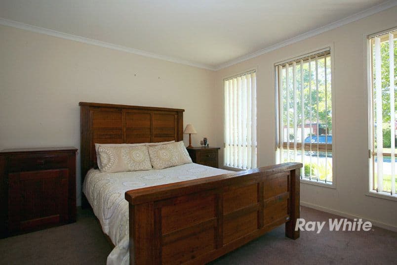 7 Oak Post Place, CRANBOURNE EAST VIC 3977, Cranbourne East - Thumbnail 8