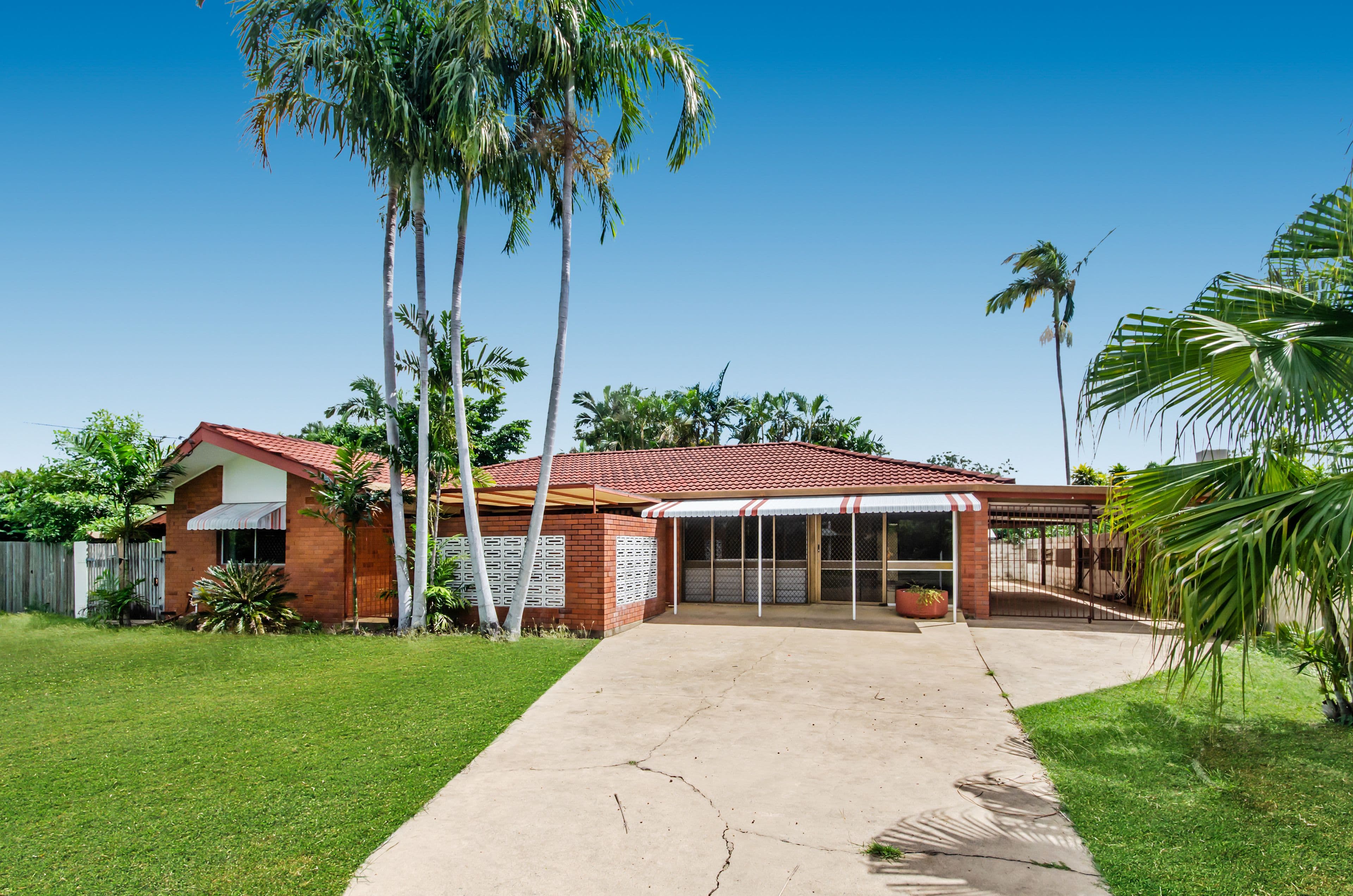 18 Northwest Crescent, Cranbrook QLD 4814, Cranbrook - Image 1