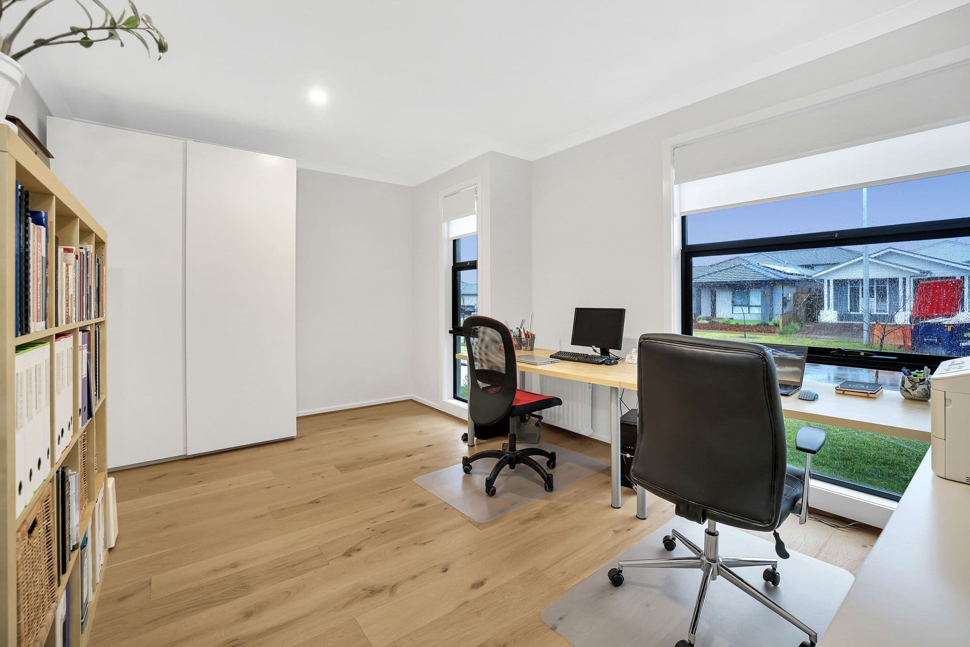 36 Murrindal Street, Werribee VIC 3030, Werribee - Thumbnail 2