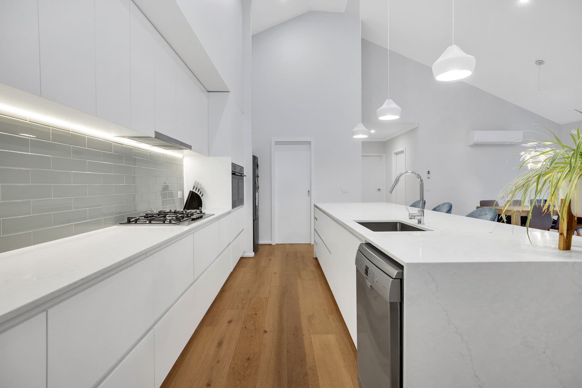 36 Murrindal Street, Werribee VIC 3030, Werribee - Thumbnail 8