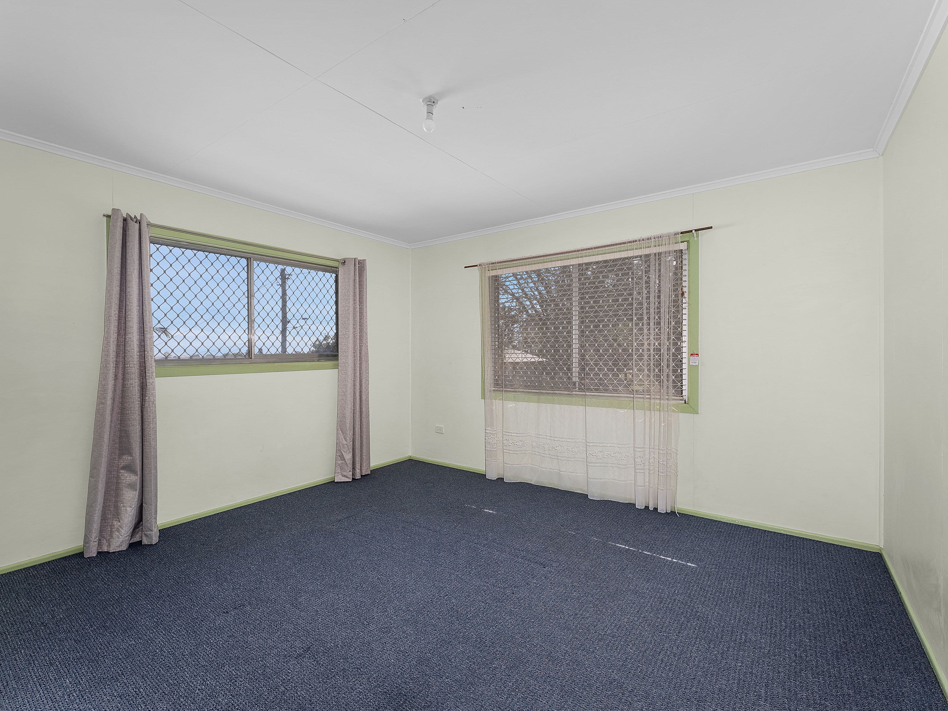 27 Harold Street, Bundamba QLD 4304, Bundamba - Thumbnail 5