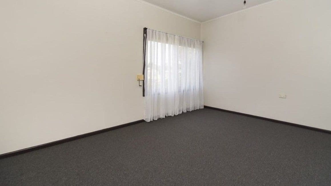 11 Whitsbury Road, Elizabeth North SA 5113, Elizabeth North - Thumbnail 6