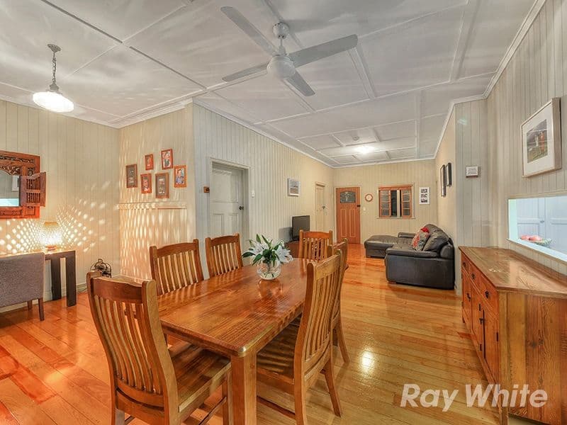 48 Bayview Terrace, WAVELL HEIGHTS QLD 4012, Wavell Heights - Thumbnail 3