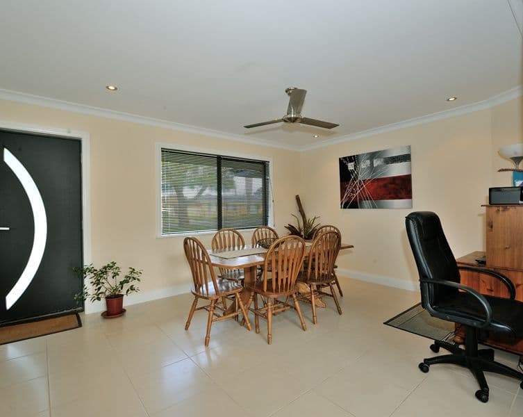 2 Octans Court, ROCKINGHAM WA 6168, Rockingham - Thumbnail 3