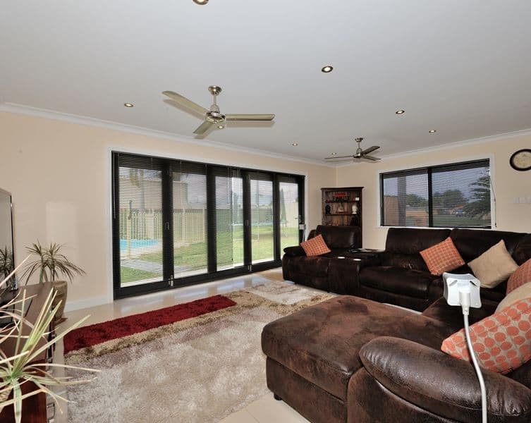 2 Octans Court, ROCKINGHAM WA 6168, Rockingham - Thumbnail 5