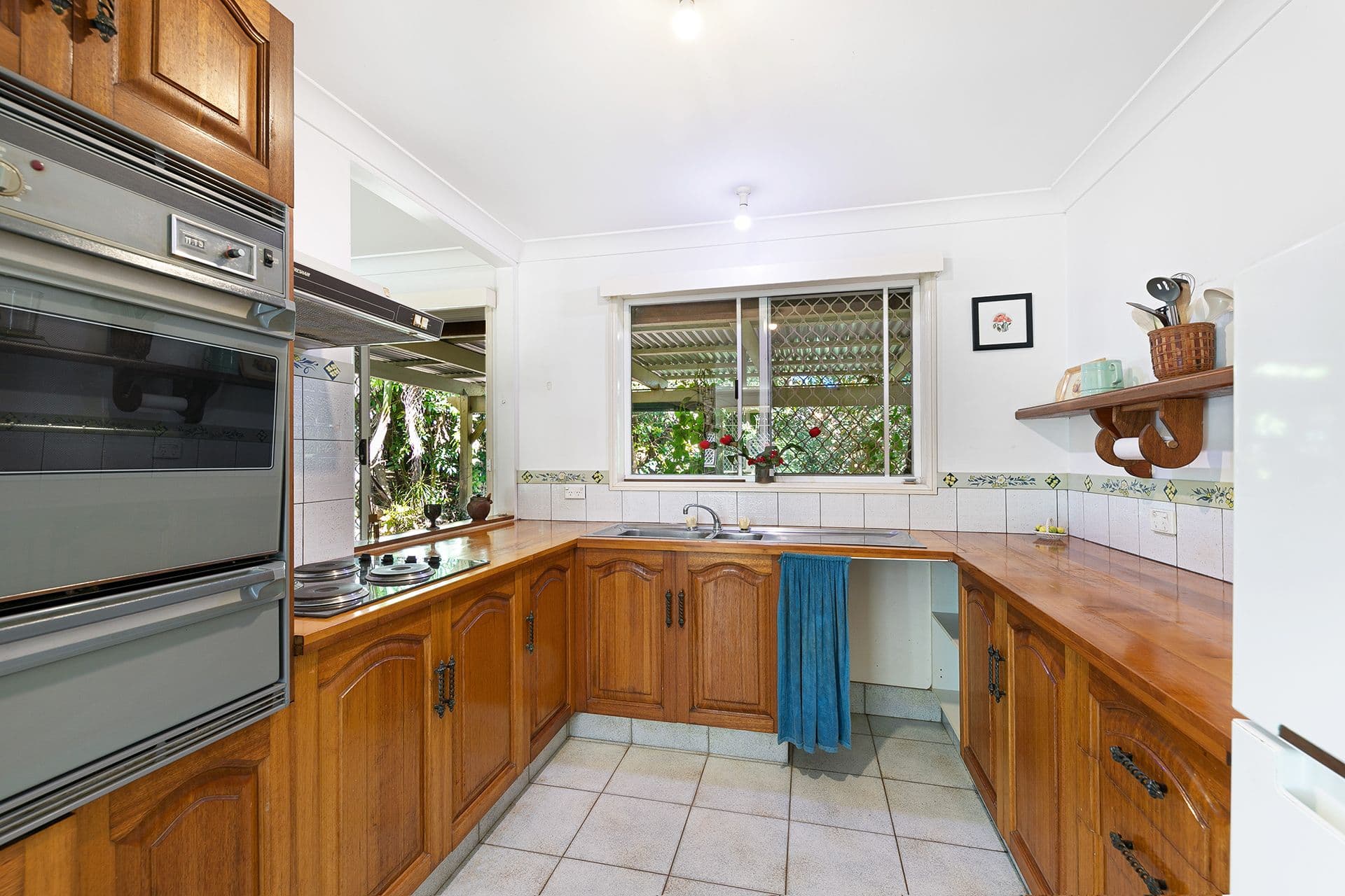 13 Tambora Court, Tamborine Mountain QLD 4272, Tamborine Mountain - Thumbnail 3