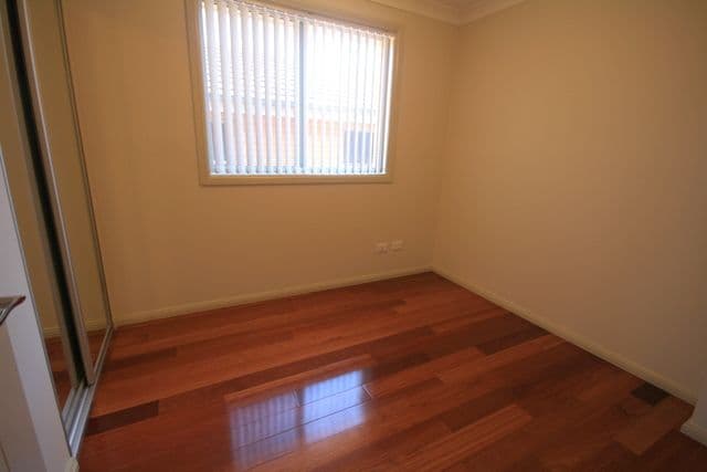 69 Oxford Road, Ingleburn - Thumbnail 7