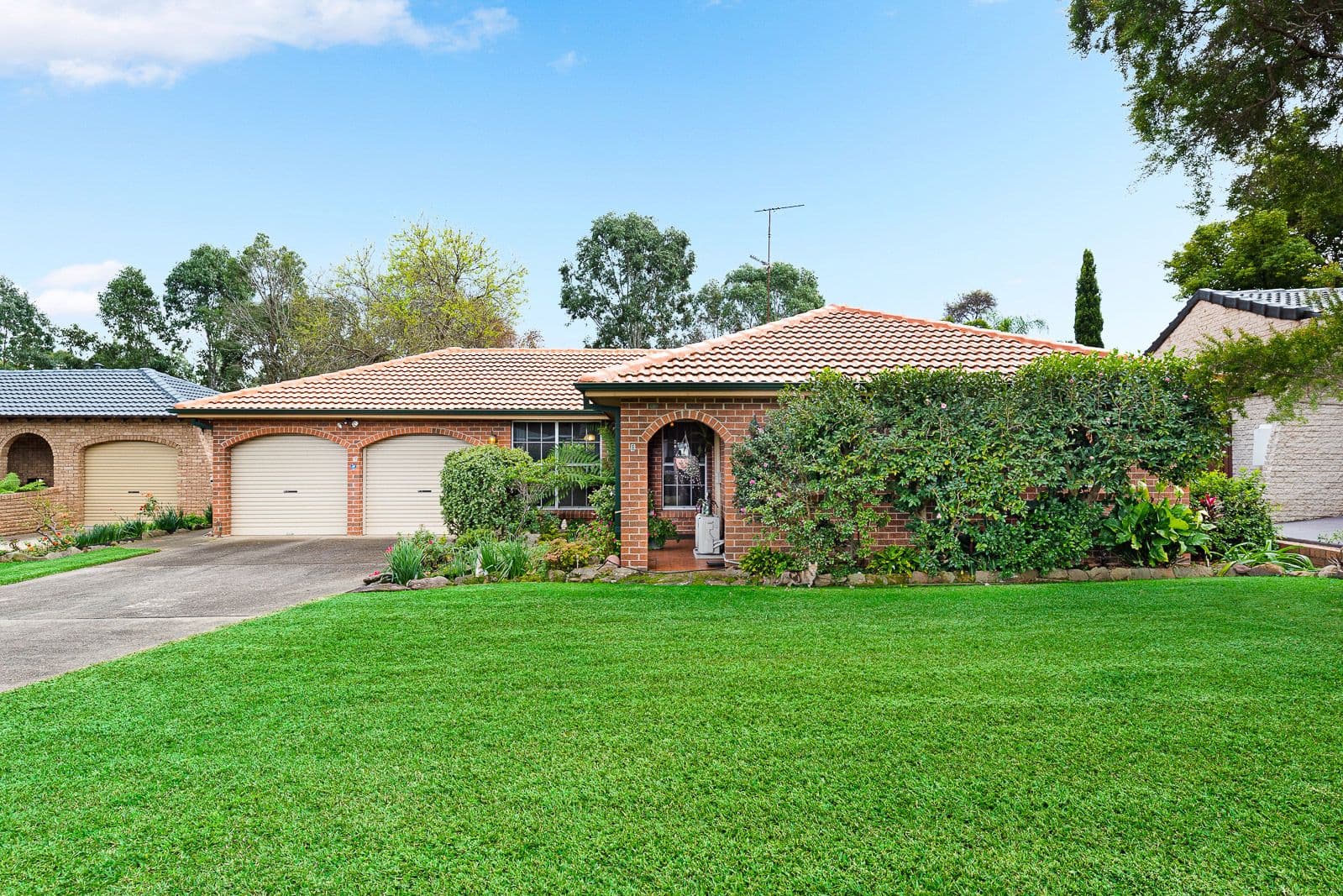 8 Hawke Place, Kings Langley NSW 2147, Kings Langley - Image 1