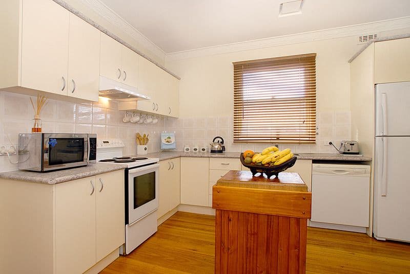 6 Neilson Street, BAYSWATER VIC 3153, Bayswater - Thumbnail 5