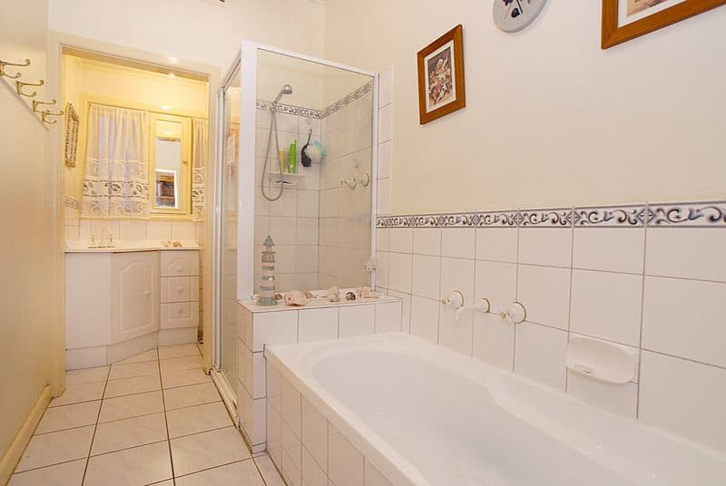 6 Neilson Street, BAYSWATER VIC 3153, Bayswater - Thumbnail 6