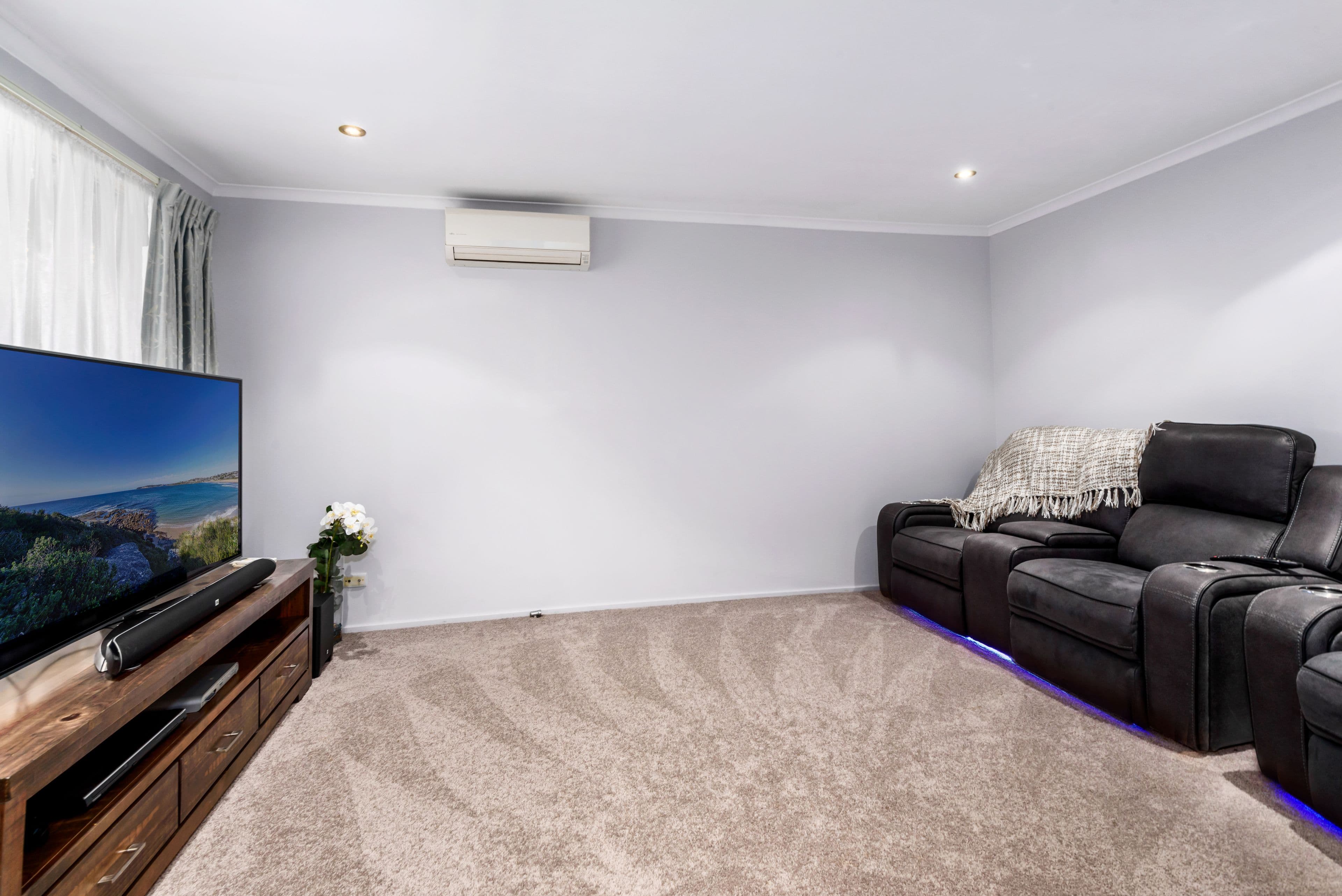 6 Grose Avenue, North St Marys NSW 2760, North St Marys - Thumbnail 2