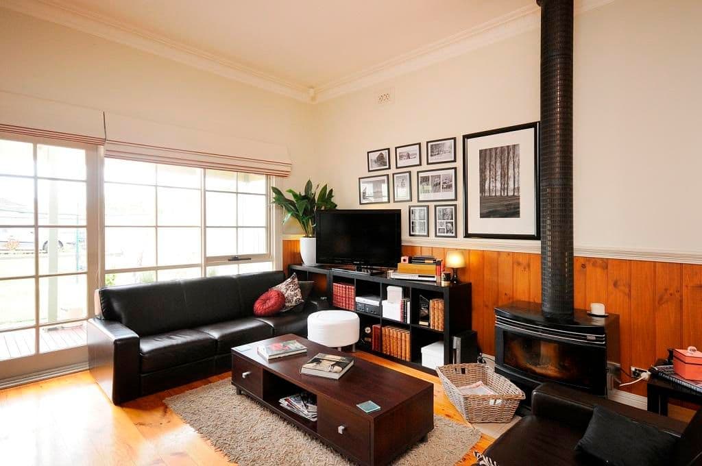 24 Albert Street, GEELONG WEST VIC 3218, Geelong West - Thumbnail 2