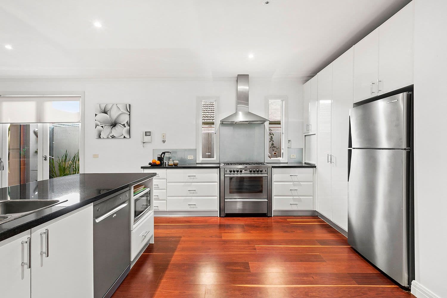 14 Weatherall Road, Cheltenham VIC 3192, Cheltenham - Thumbnail 8