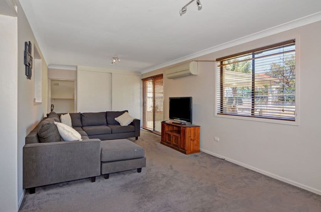 110 Laver Road, Dapto - Thumbnail 4