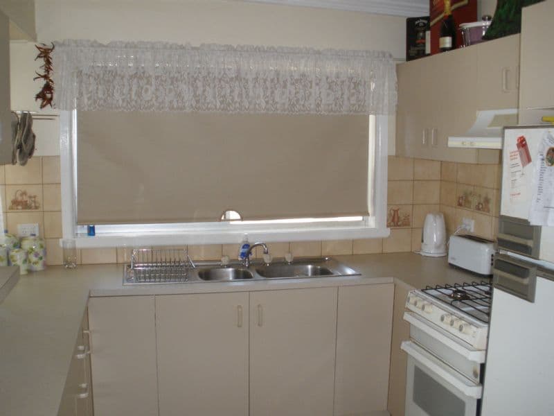 10 Victoria Street, ROCHESTER VIC 3561, Rochester - Thumbnail 5