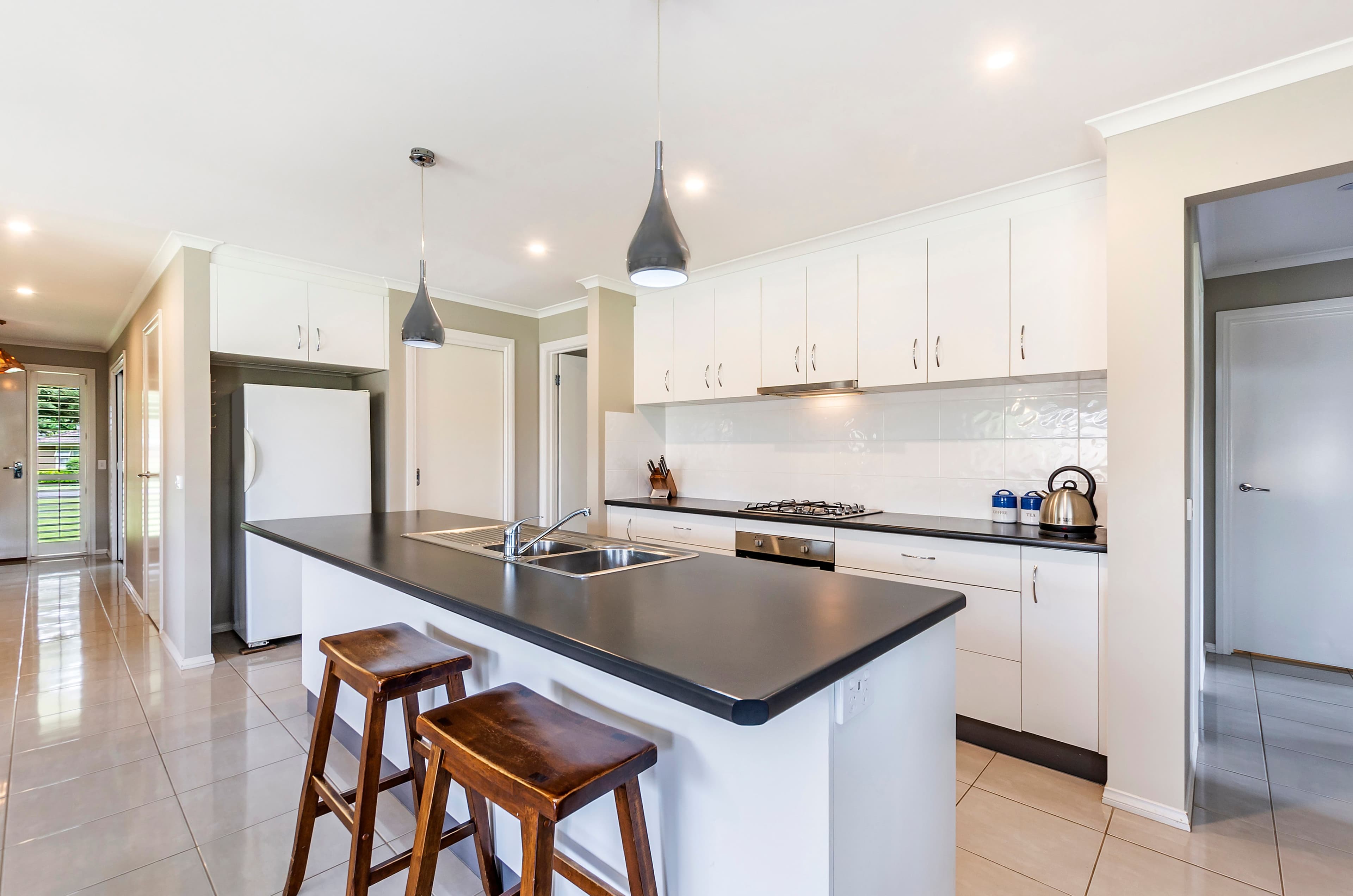 16 High Street, Koroit VIC 3282, Koroit - Thumbnail 3
