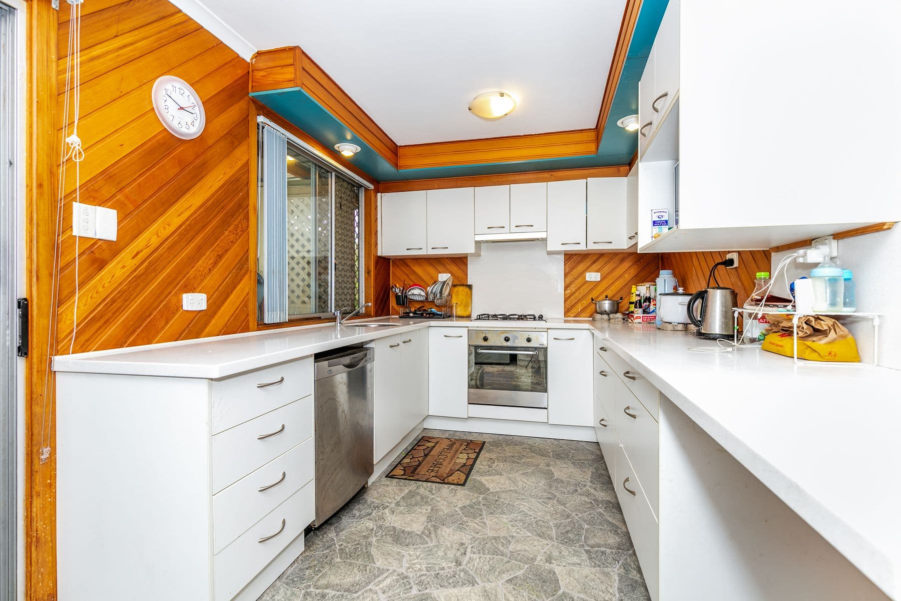 26 Polaris Avenue, Kingston QLD 4114, Kingston - Thumbnail 2