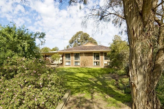 10 Austin Street, WINCHELSEA VIC 3241, Winchelsea - Thumbnail 2