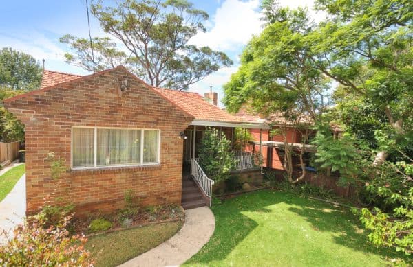 207 Eastern Valley Way, MIDDLE COVE NSW 2068, Middle Cove - Image 1