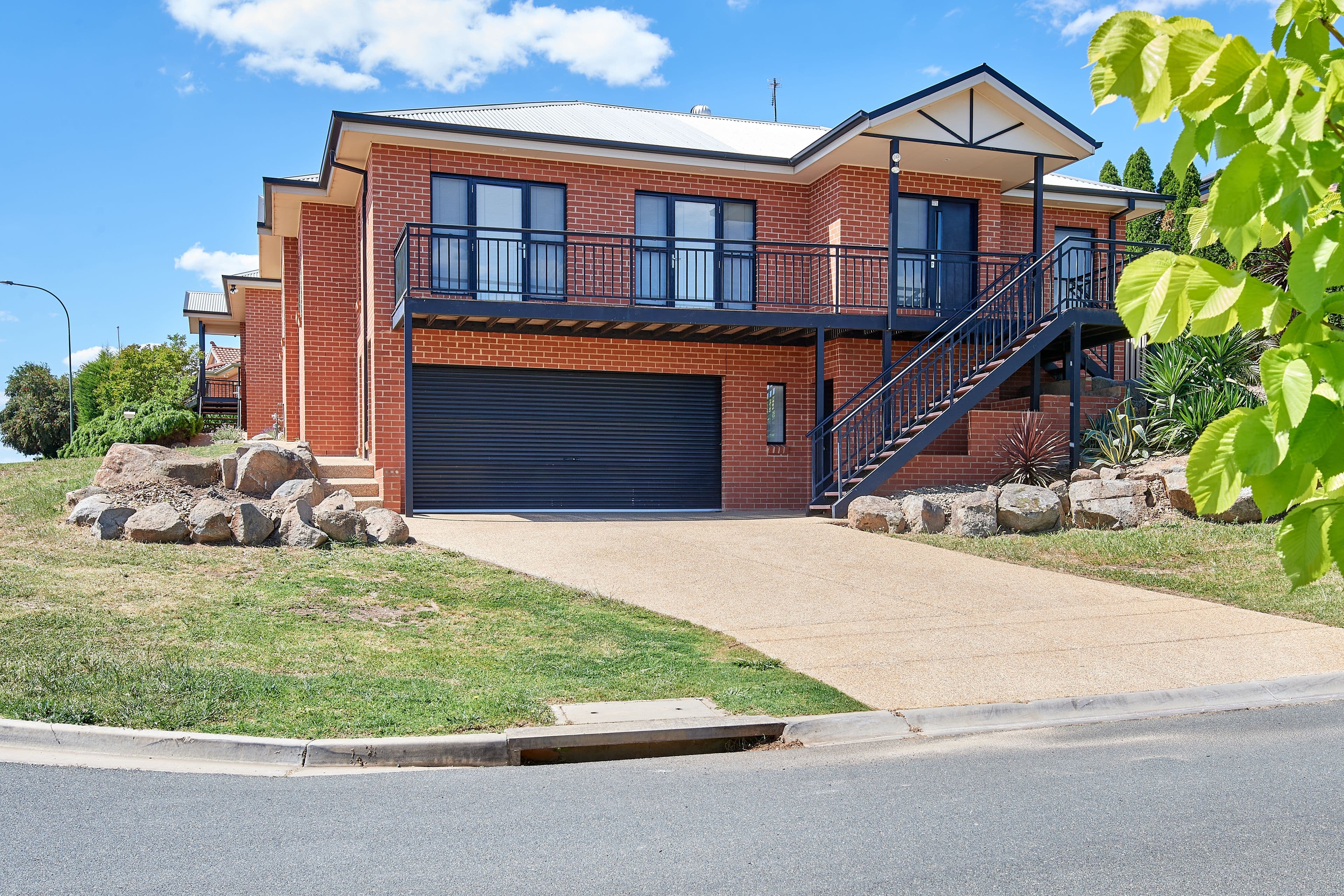 1 Kyalla Place, Bourkelands NSW 2650, Bourkelands - Image 1