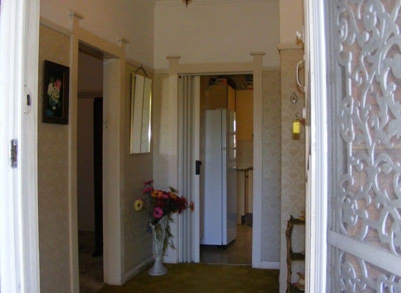 13 Vale Street, MOUNT SAINT THOMAS NSW 2500, Mount Saint Thomas - Thumbnail 2