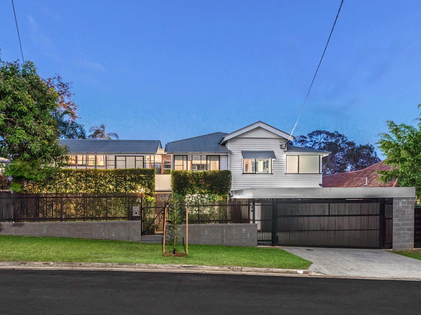 33 Violet Street, Yeronga QLD 4104, Yeronga - Thumbnail 2