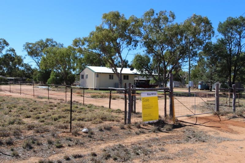 68 Howitt Street, Charleville QLD 4470, Charleville - Thumbnail 2