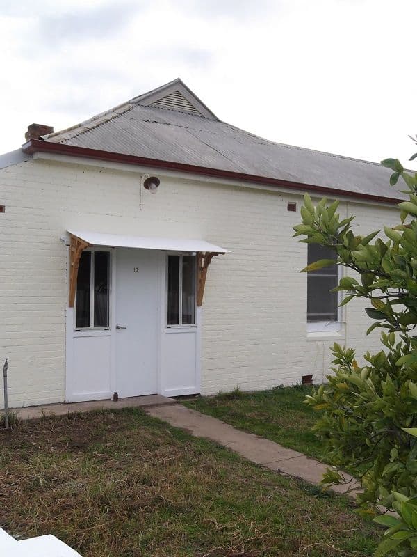 10 Neila Lane, COWRA NSW 2794, Cowra - Image 1