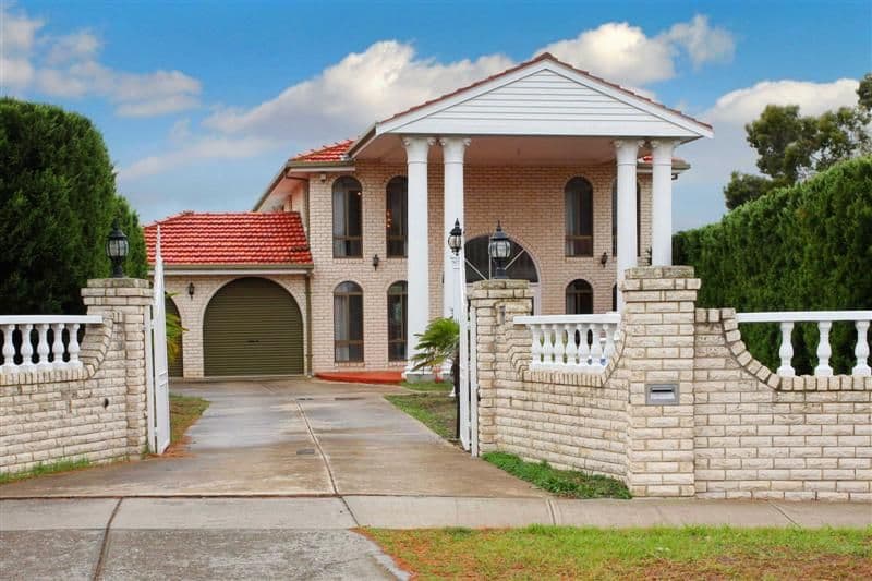 46 Willys Avenue, KEILOR DOWNS VIC 3038, Keilor Downs - Thumbnail 2
