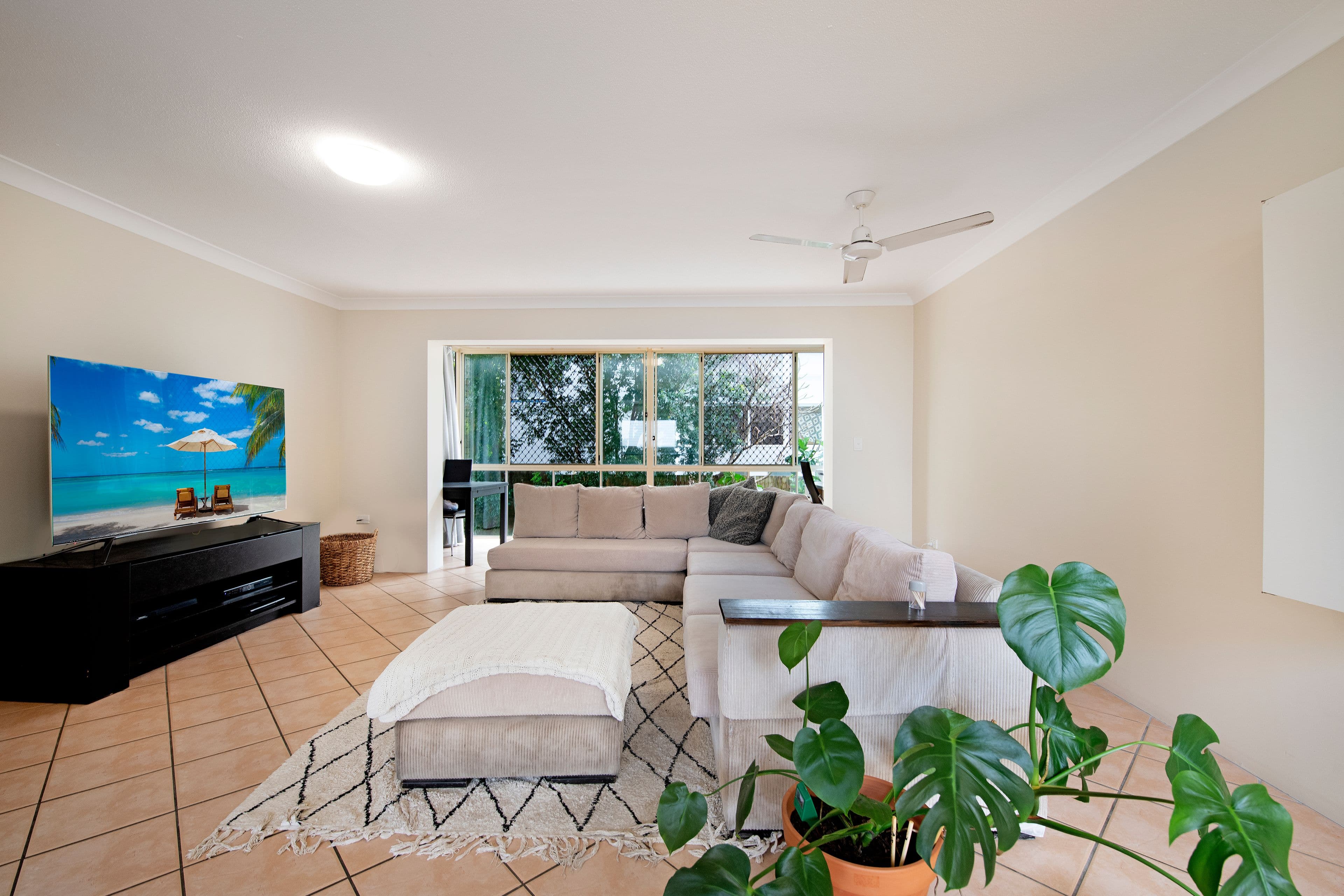 80 Albatross Avenue, Mermaid Beach QLD 4218, Mermaid Beach - Thumbnail 6