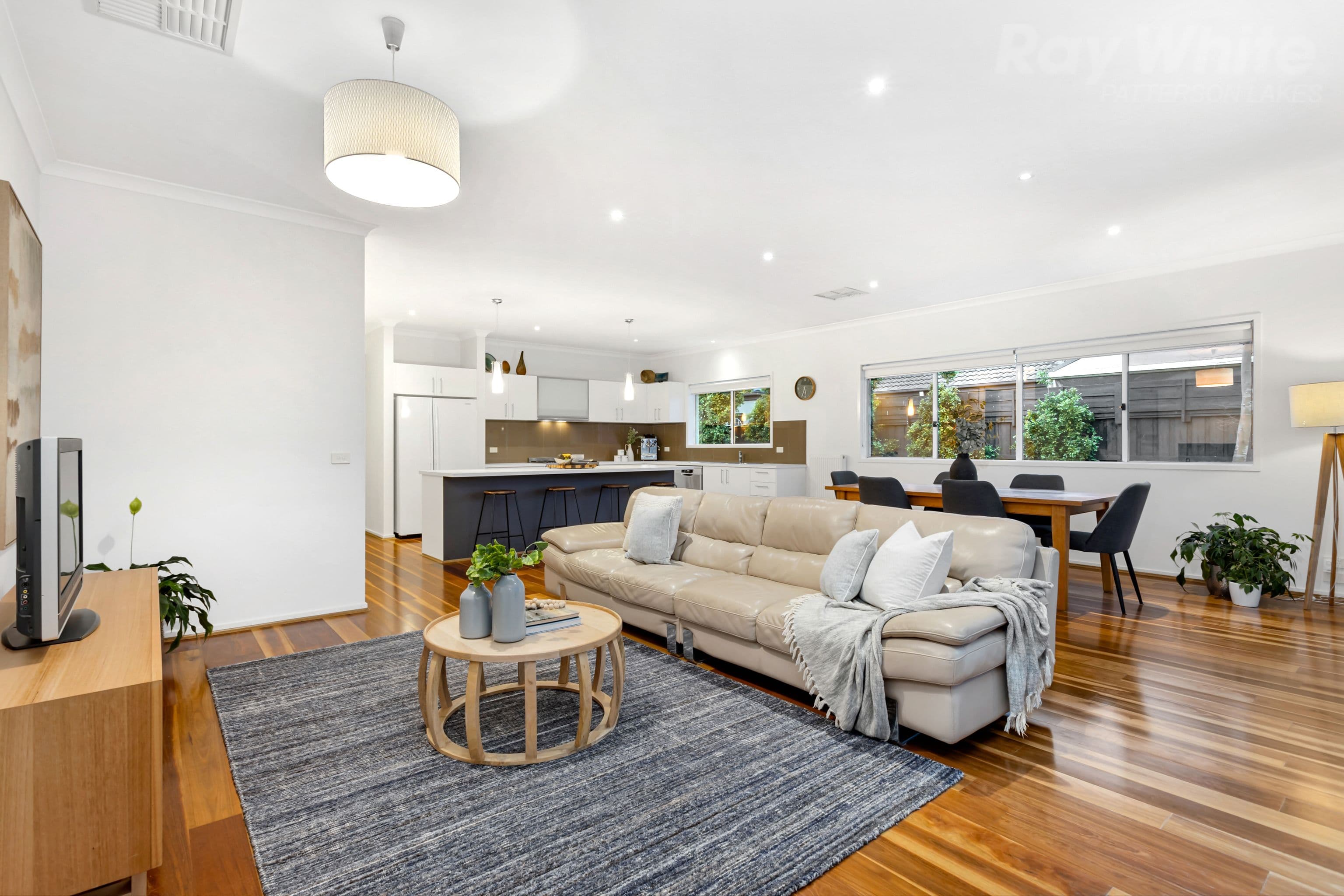 19 Deepwater Drive, Waterways VIC 3195, Waterways - Thumbnail 2