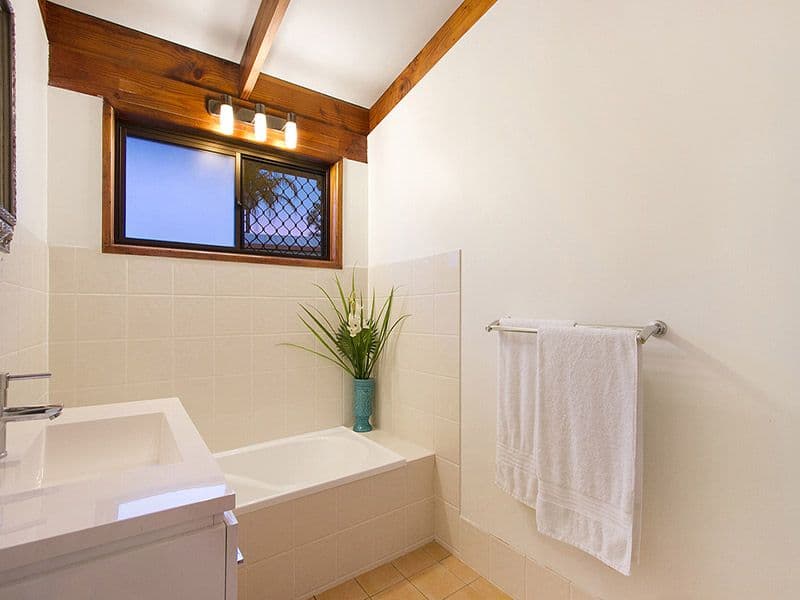 46 Blackthorn Crescent, SHAILER PARK QLD 4128, Shailer Park - Thumbnail 7