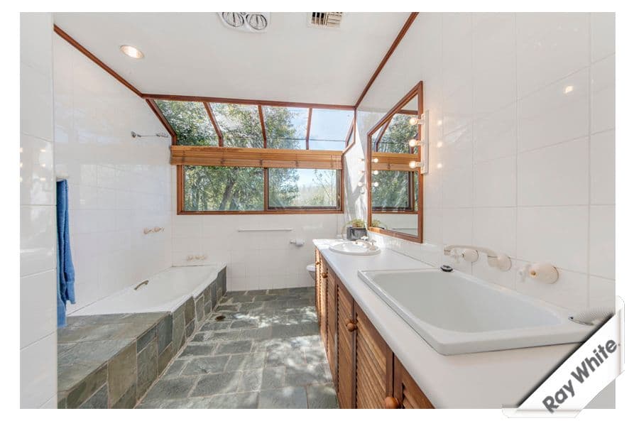 9 Allan Place, CURTIN ACT 2605, Curtin - Thumbnail 3