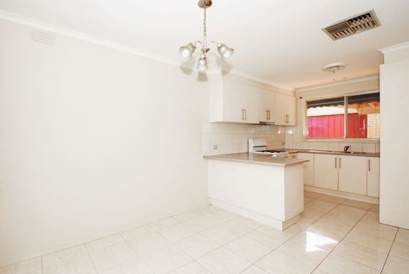 125 Casey Drive, LALOR VIC 3075, Lalor - Thumbnail 2