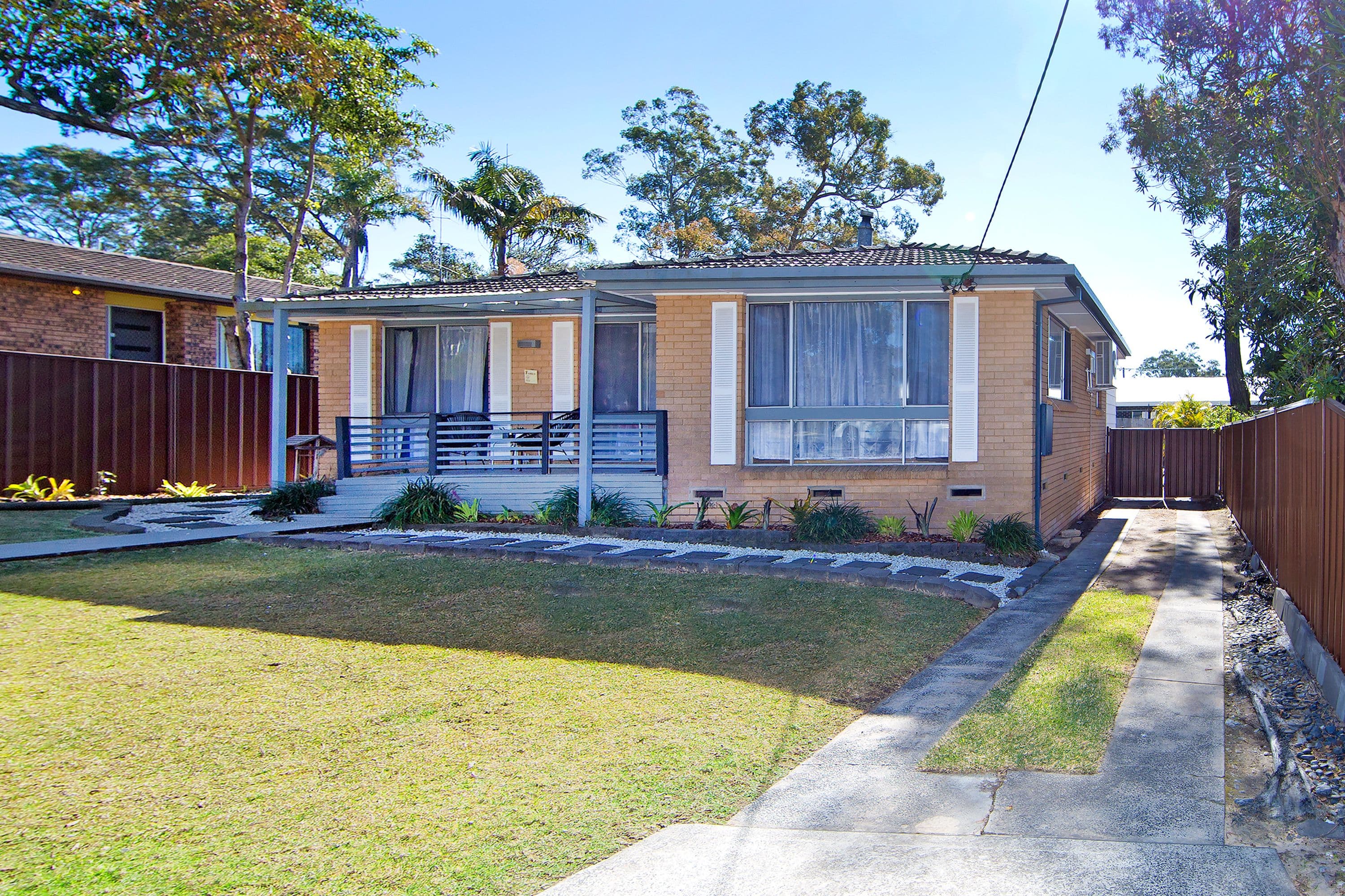 1 Jetty Avenue, Charmhaven - Image 1