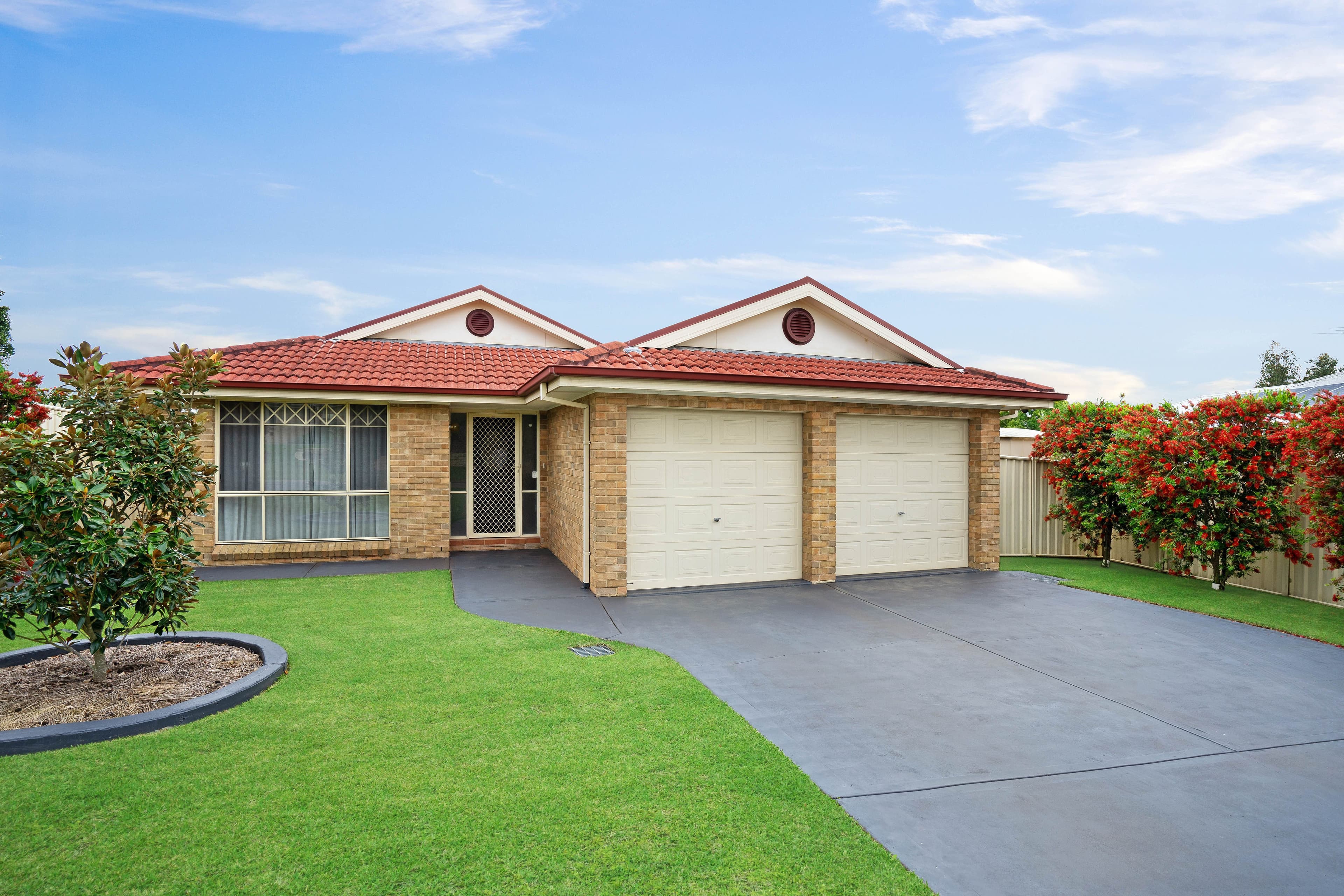 7 Curtis Close, Raworth - Image 1