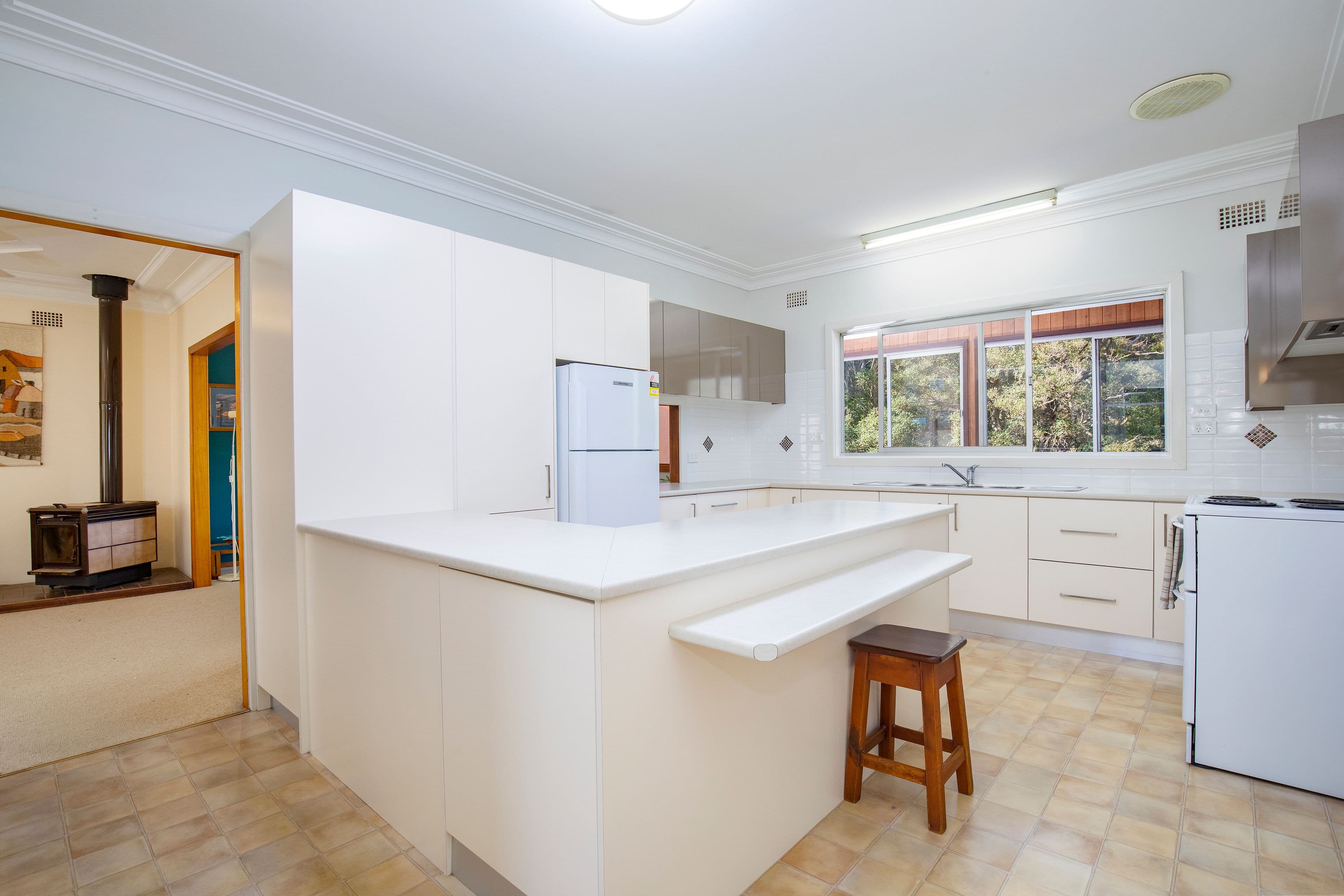 3 Beath Crescent, Kahibah NSW 2290, Kahibah - Thumbnail 4