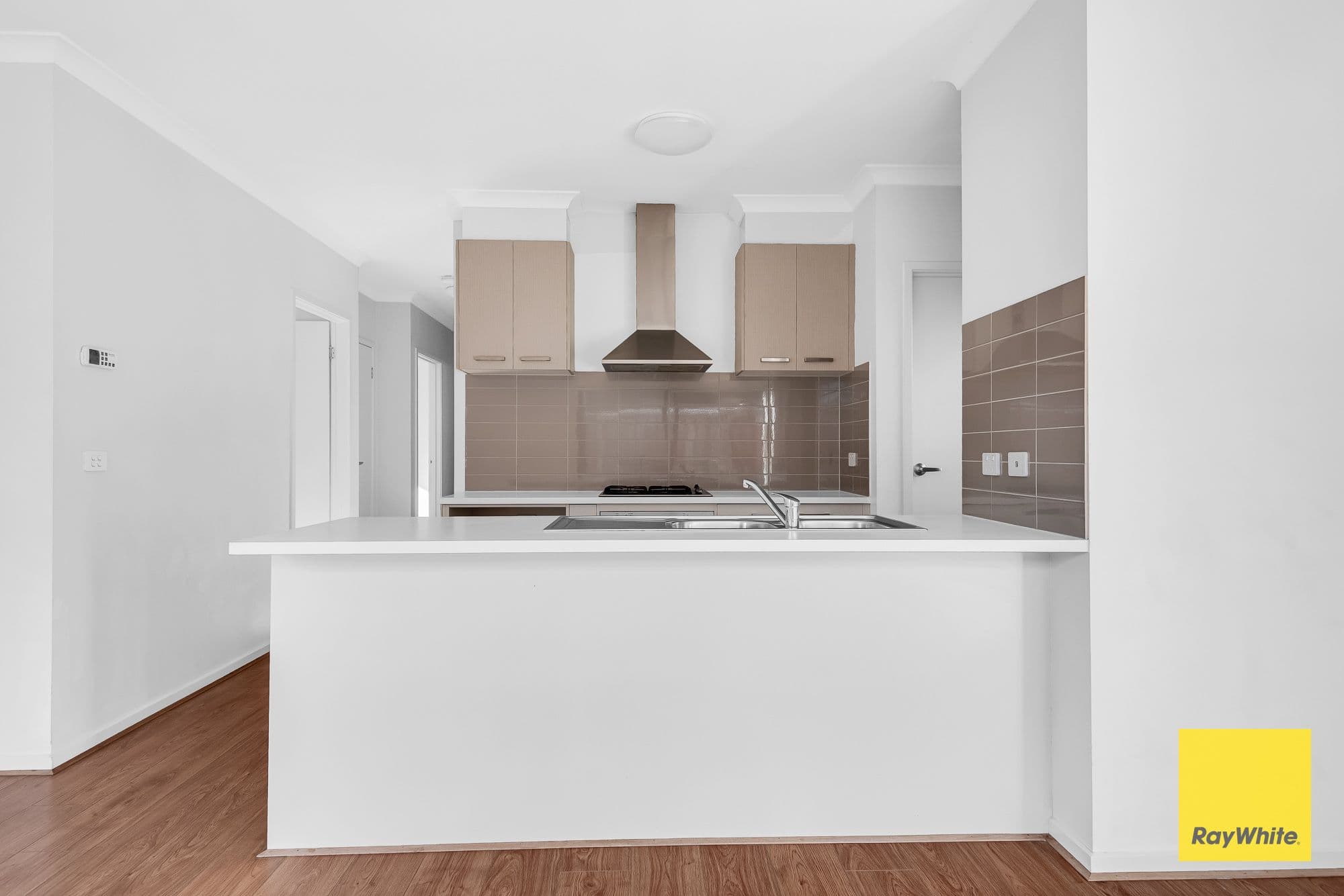 9 Elsham Grove, Truganina VIC 3029, Truganina - Thumbnail 7