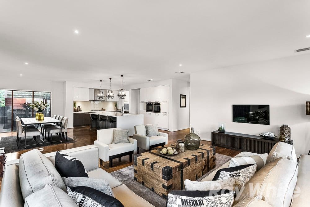6 Balfour Court, Glen Waverley VIC 3150, Glen Waverley - Thumbnail 6