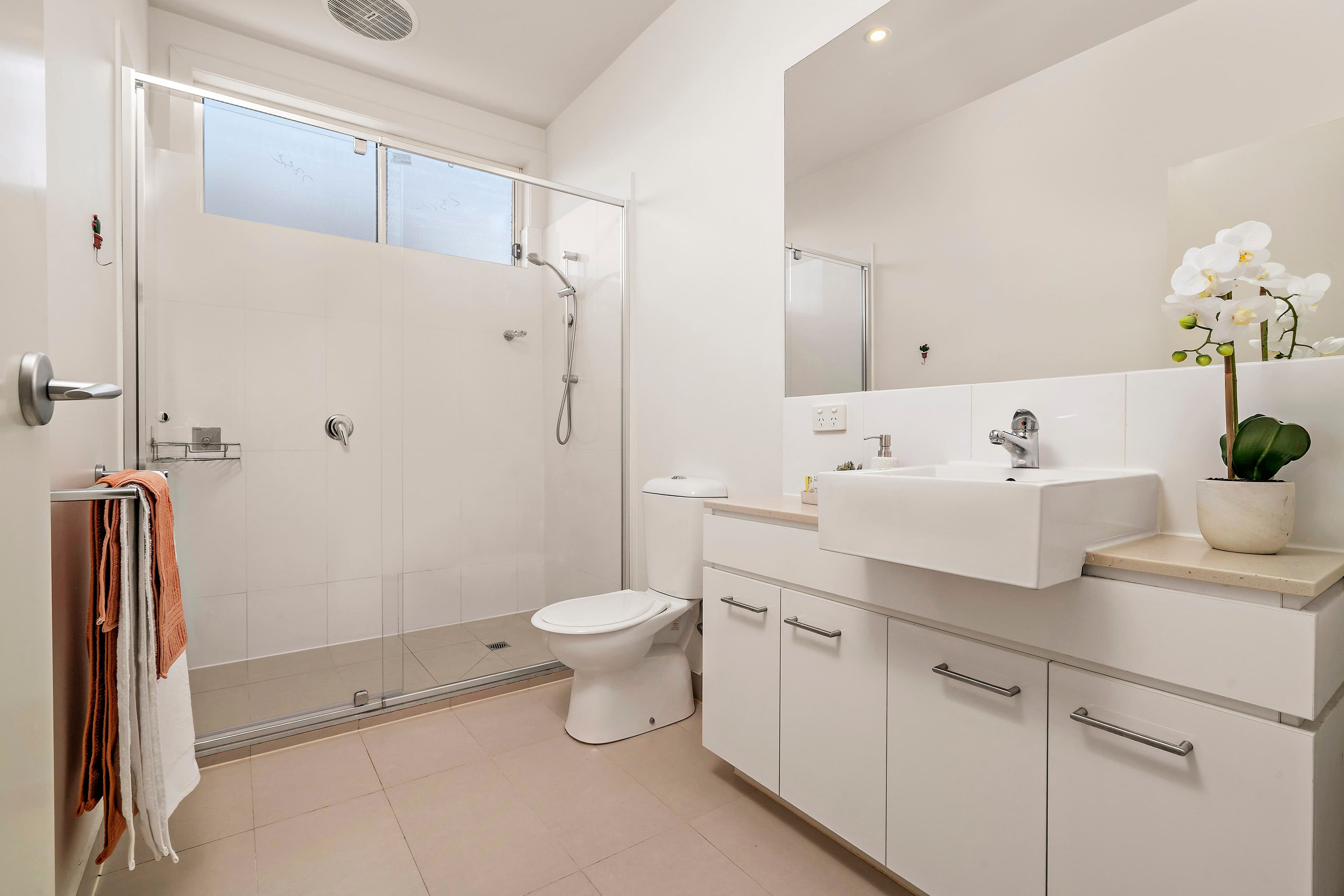 8 Euroka Street, Chadstone VIC 3148, Chadstone - Thumbnail 8