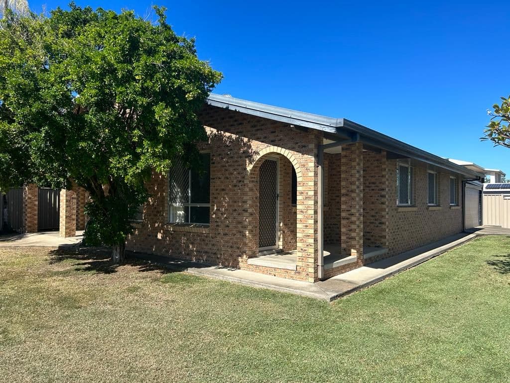 5 Dodgson Street, Norman Gardens QLD 4701, Norman Gardens - Image 1