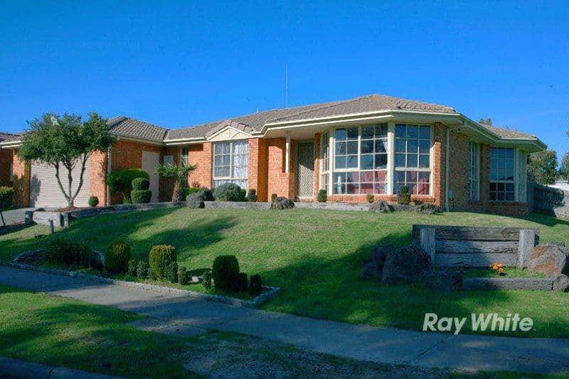 18 Hamilton Drive, CRANBOURNE VIC 3977, Cranbourne North - Image 1
