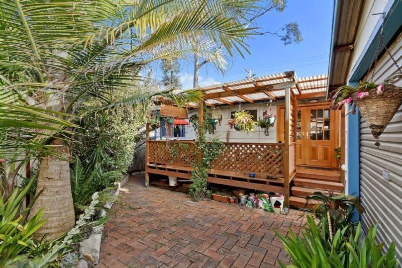 53 Elaine Avenue, BERKELEY VALE NSW 2261, Berkeley Vale - Thumbnail 8