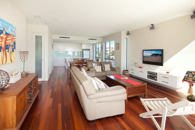 4 Ninth Avenue, PALM BEACH QLD 4221, Palm Beach - Thumbnail 4