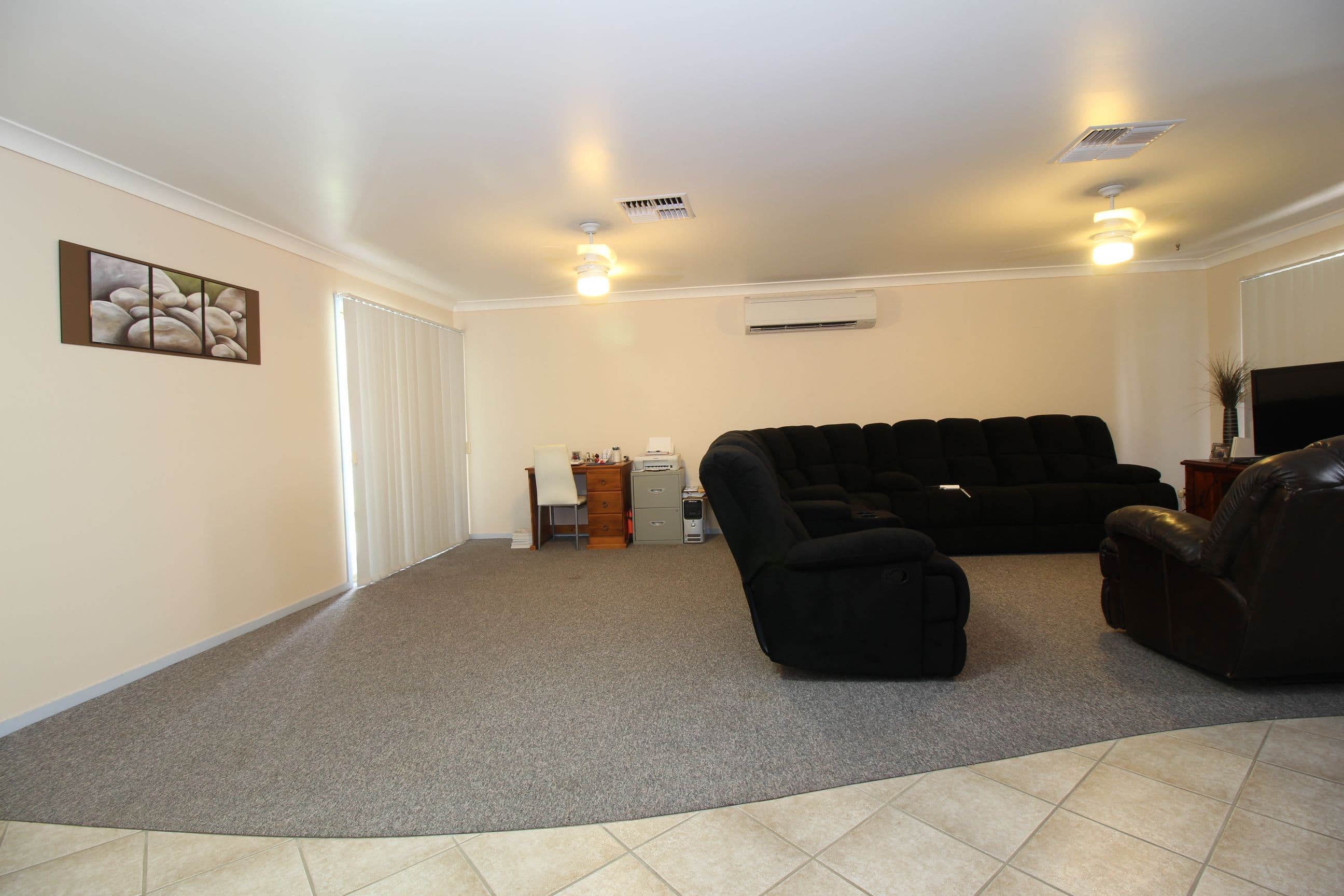 42 Cowan Crescent, Emerald QLD 4720, Emerald - Thumbnail 7