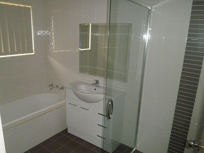 15 Powter Street, FORBES NSW 2871, Forbes - Thumbnail 4