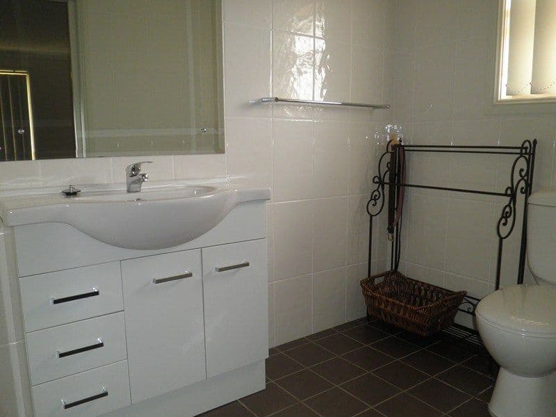 15 Powter Street, FORBES NSW 2871, Forbes - Thumbnail 5